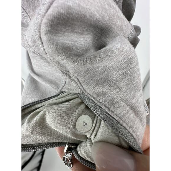 Lululemon Size 4 Women Love Some Run Long Sleeve Heathered Light Grey EF21 - Picture 7 of 10